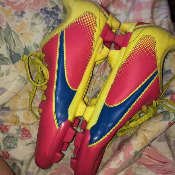 Puma Cleats - Picture 3 of 4